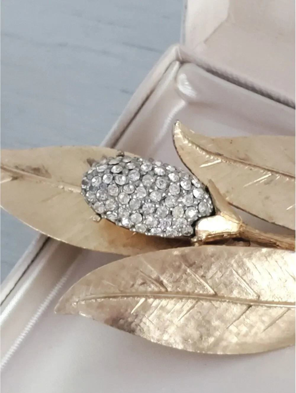 Vintage Signed BSK Flower Pod Textured Gold Tone & White Rhinestone Large Brooch